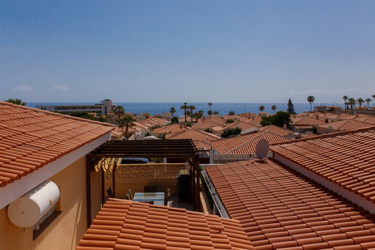 Bungalow Claire Callao Salvaje Exterior foto